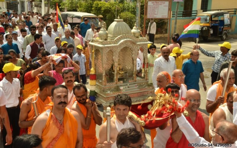 श्री आदिनाथ दिगंबर जैन मंदिर सेक्टर 4 का दो दिवसीय वार्षिकोत्सव कार्यक्रम संपन्न