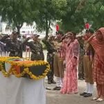 कारगिल विजय दिवस के मौके पर बी.एन.पी.जी गर्ल्स कॉलेज की  5 राज  एनसीसी  की छात्राओं शहीदों की श्रद्धांजलि 