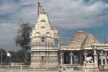 महाकाल मंदिर प्रकरण: हाईकोर्ट के एफआईआर रद करने पर सुप्रीम कोर्ट ने जारी किया कारण बताओ नोटिस